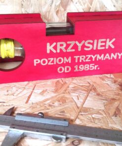 Pudełko poziomica na butelkę